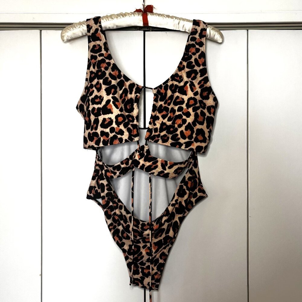 Leopard Cutout One Piece Swimsuit XXL Removable Padding